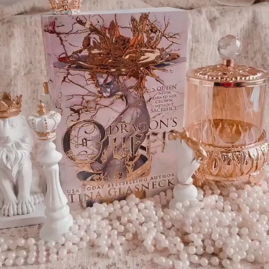 A Dragon's Queen Paperback